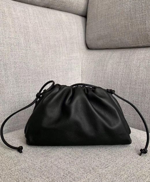 Good Review Black Leather Magnetic Closure Border Lace Up Strap Pouch—Replica Bottega Veneta Fashion Ladies Bag