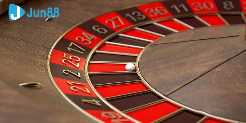 Tìm hiểu chi tiết luật quay Roulette là gì?