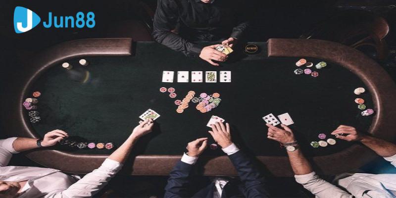 Tổng hợp thuật ngữ Poker về vị trí trên bàn cược